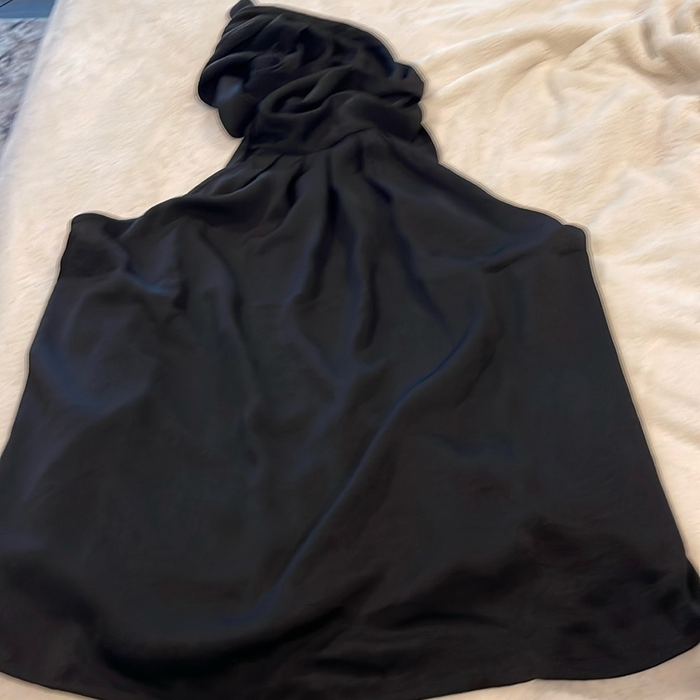 Silky tie neck top